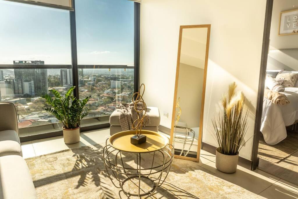 Rooftop Jacuzzi - 18th Floor View Appartement